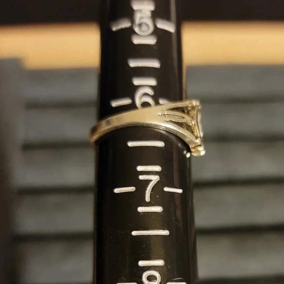 Yin Yang Ring - Picture 5 of 5